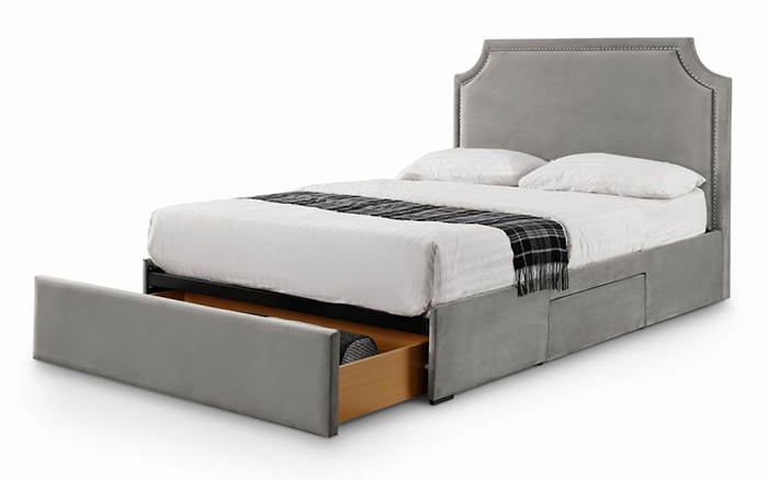 Mayfair 3 Drawer Studded Bed Double - Click Image to Close